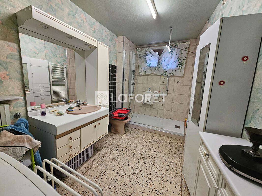 Maison à ULLY-SAINT-GEORGES