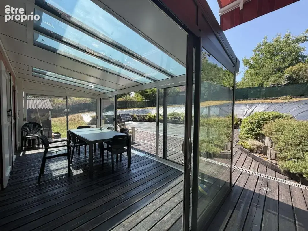 Maison 6 pièces 127 m² à vendre à Le Pont-De-Beauvoisin (38480) - photo 2