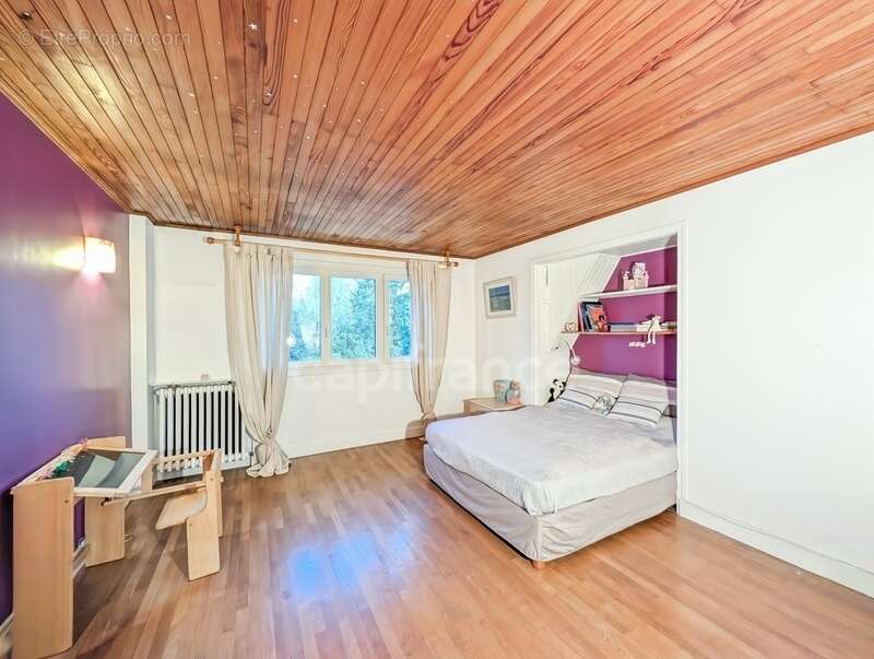 Maison à SAINT-MARCEL