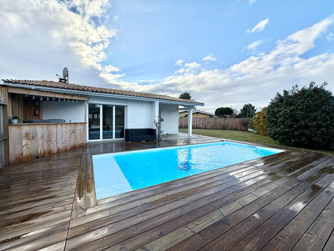 Maison à GUJAN-MESTRAS