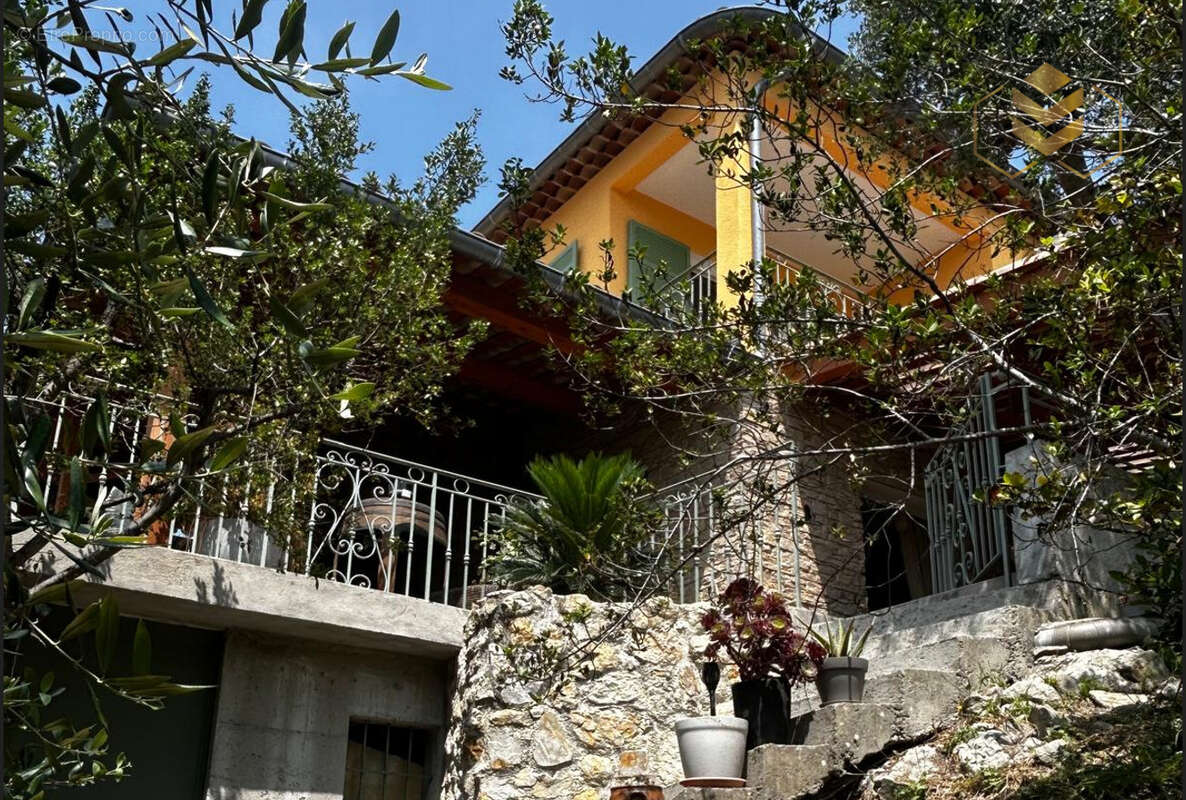 Maison à GORBIO