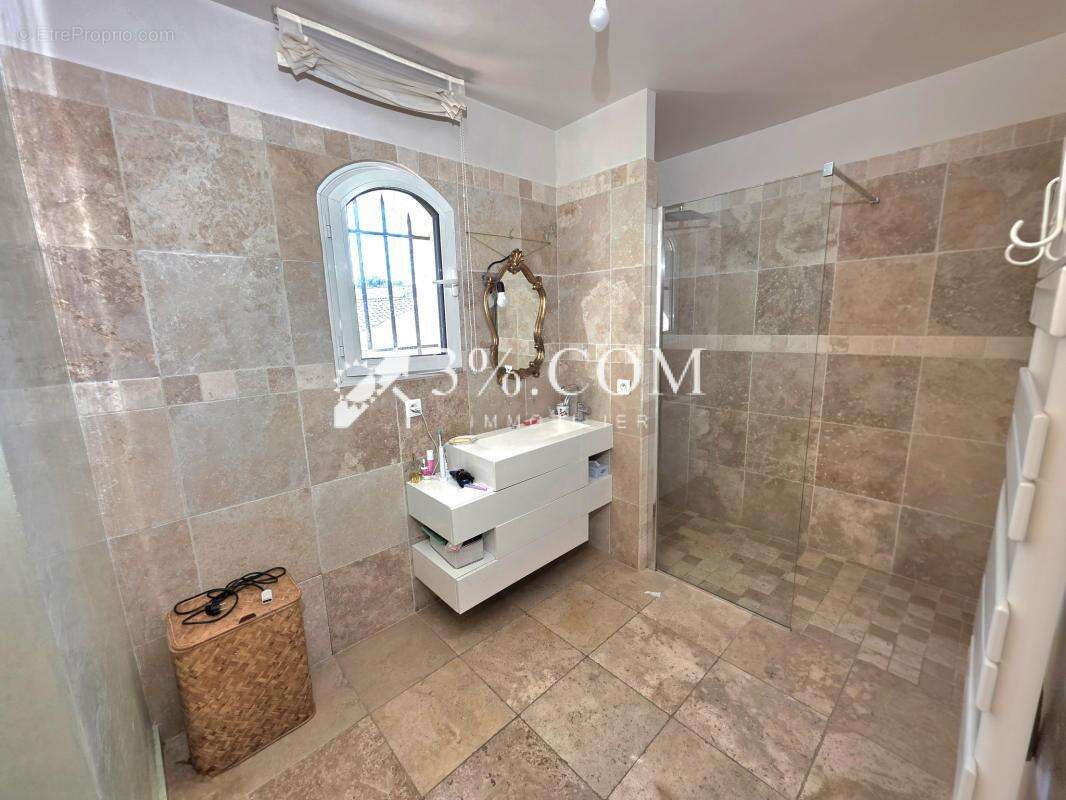 Maison à SAINT-RAPHAEL