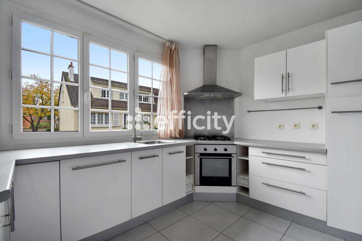 Maison à CROISSY-SUR-SEINE