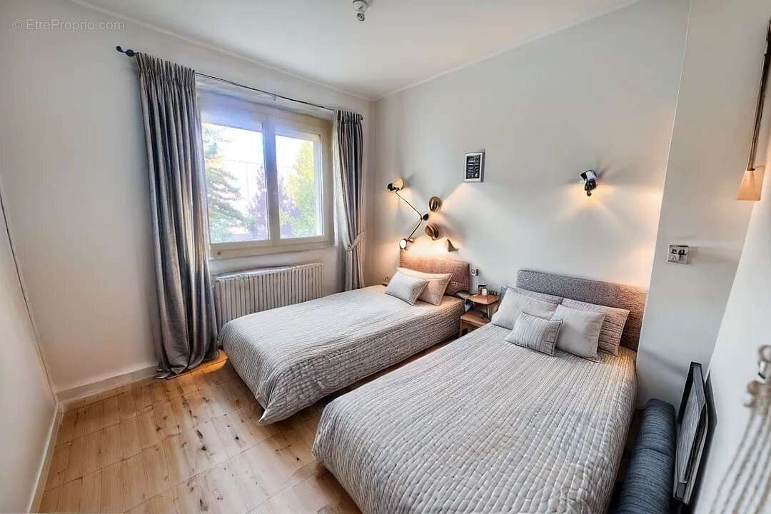 AGDE - Splendide Maison de 168m² à Agde, Proche de Toutes les Commodités - photo 8