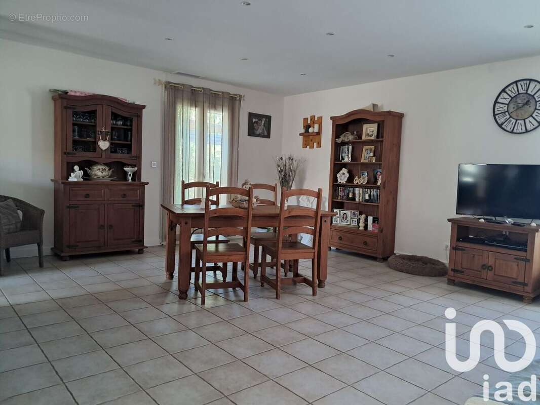 Photo 3 - Maison à VILLEDAIGNE