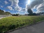 Terrain à MERICOURT