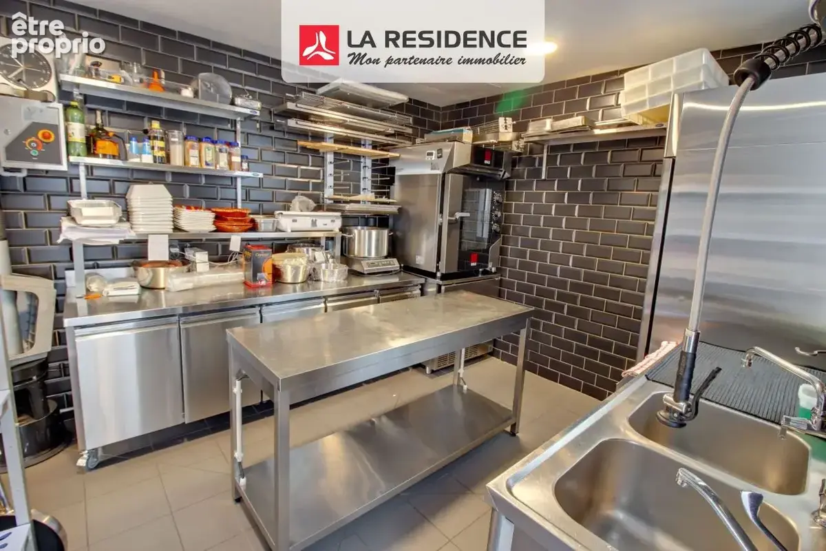 Commerce 60 m² à vendre à Conflans-Sainte-Honorine (78700) - photo 5