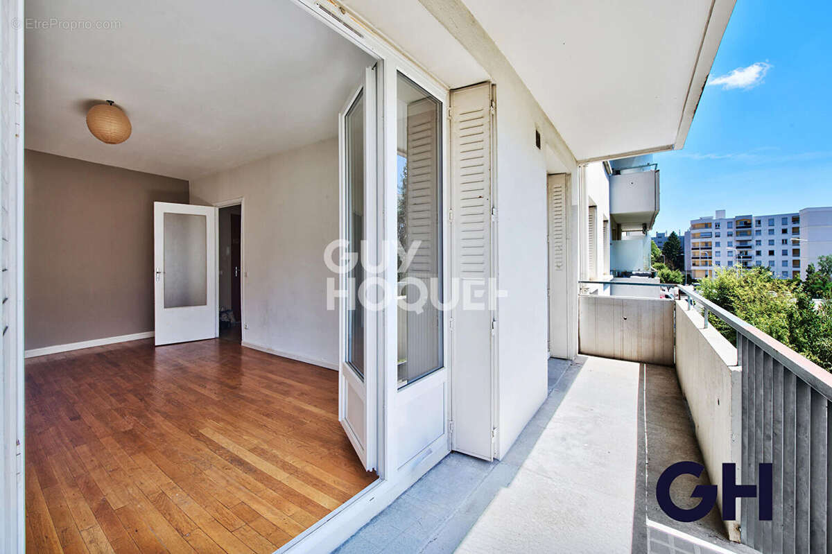 Appartement Lyon 3 pièces 63 m² balcon et garage - photo 2