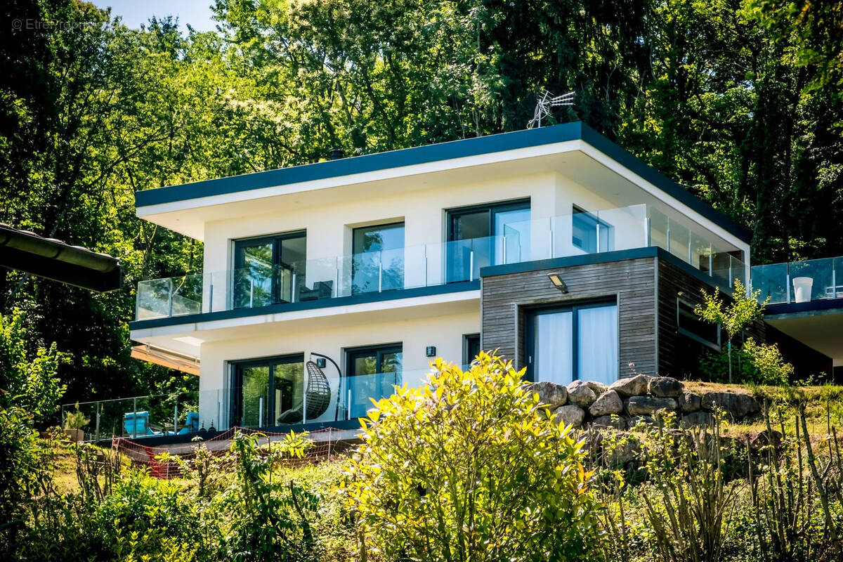 Maison à EVIAN-LES-BAINS