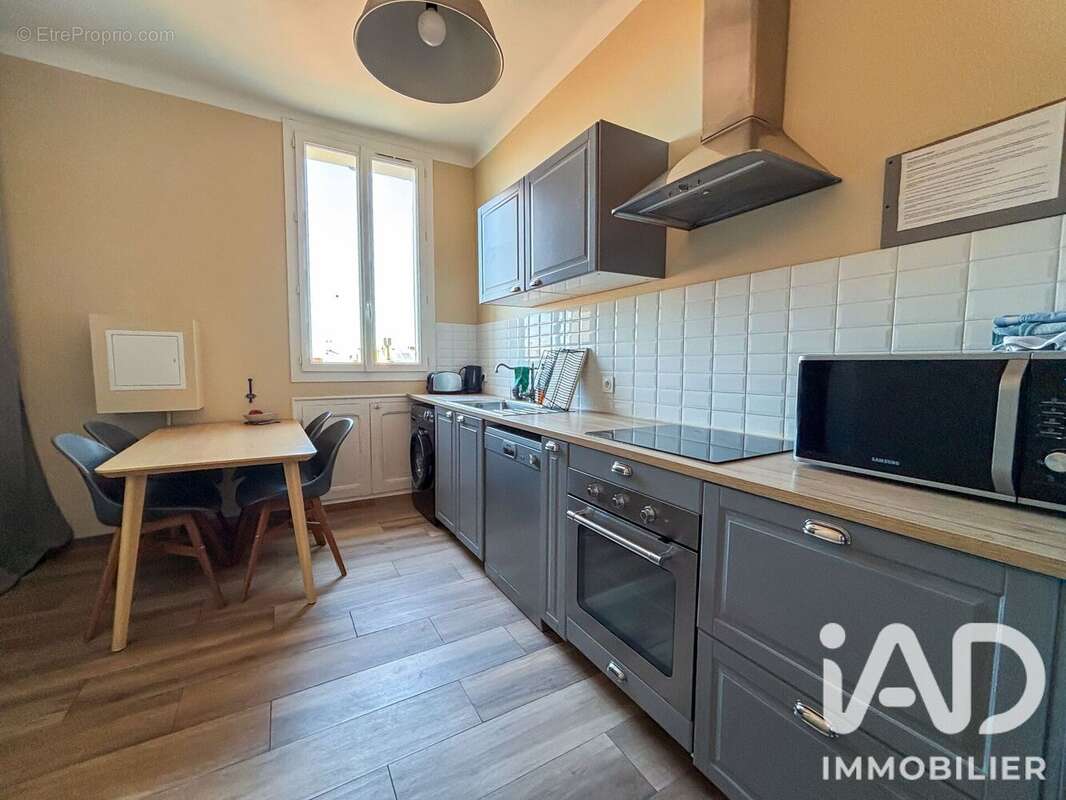 Photo 2 - Appartement à TOULON