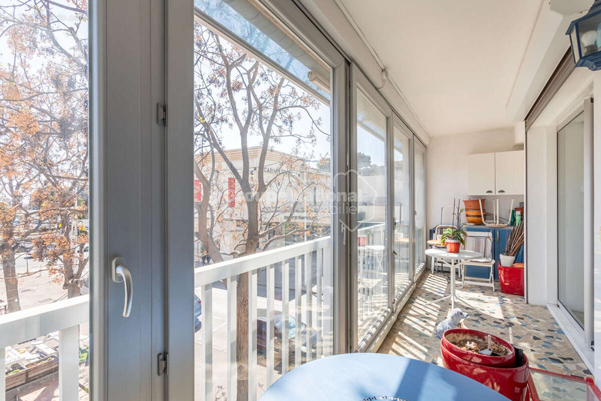 Appartement à CARRY-LE-ROUET