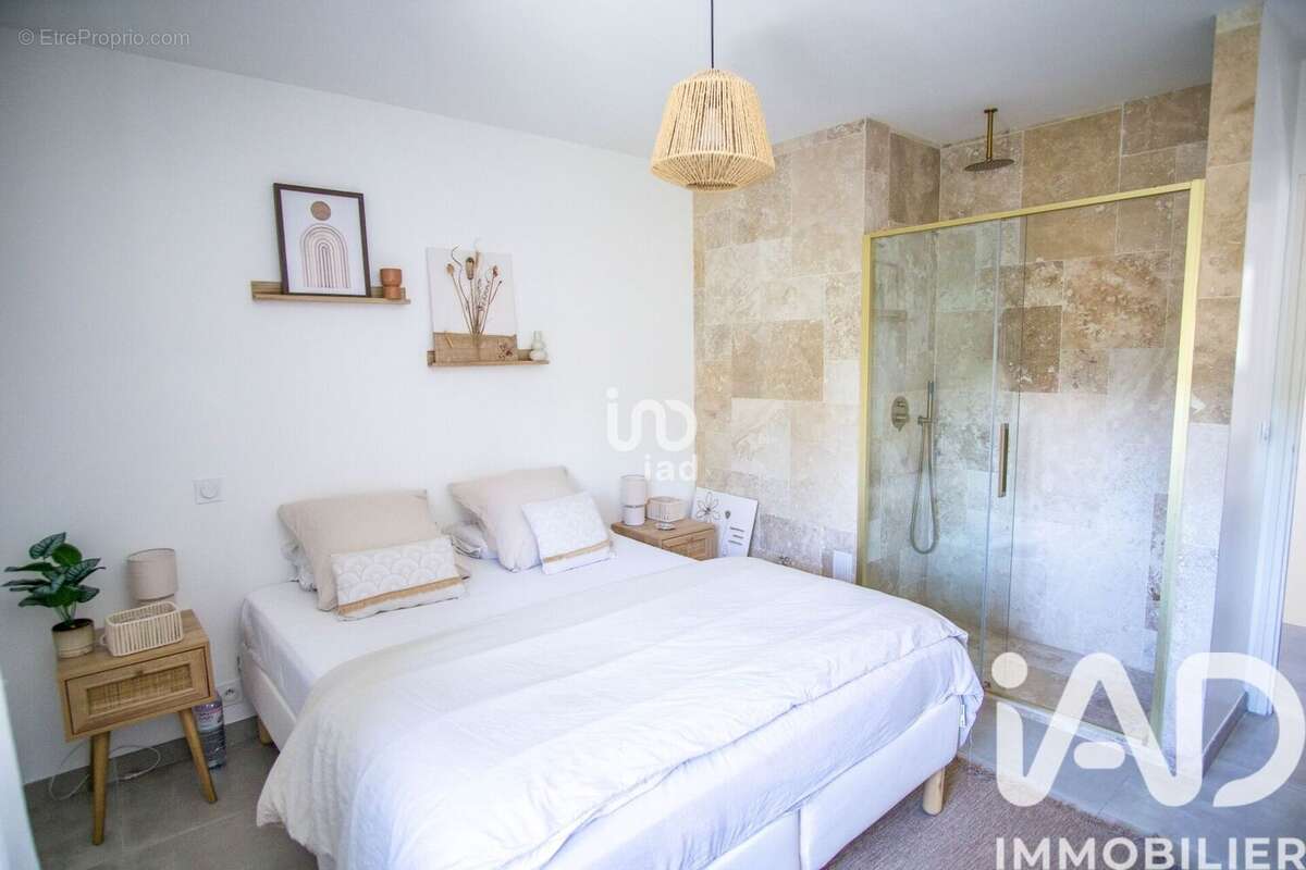 Photo 9 - Maison à PUGET-SUR-ARGENS