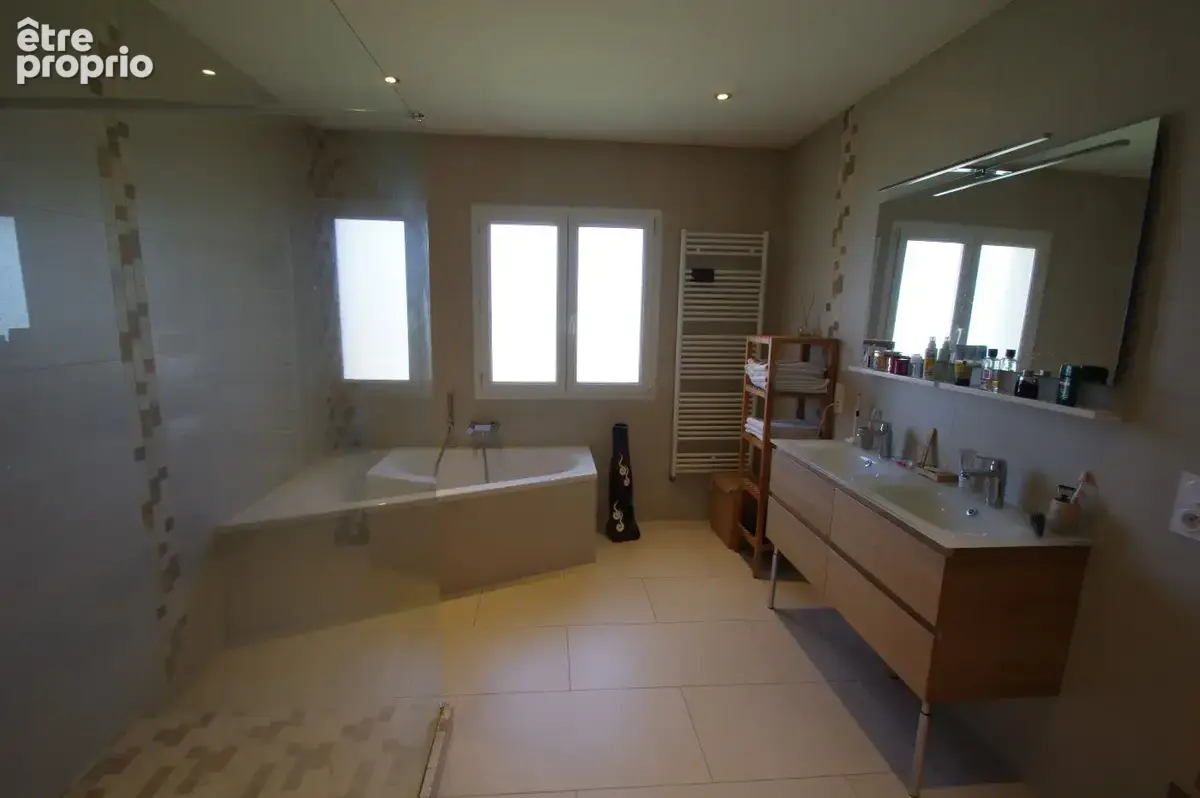 20min Mercy - Belle maison sur 25a avec piscine - photo 6