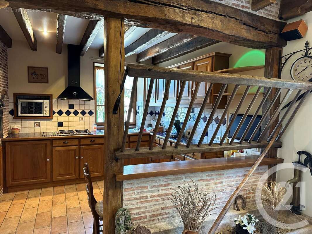 Maison à SUILLY-LA-TOUR