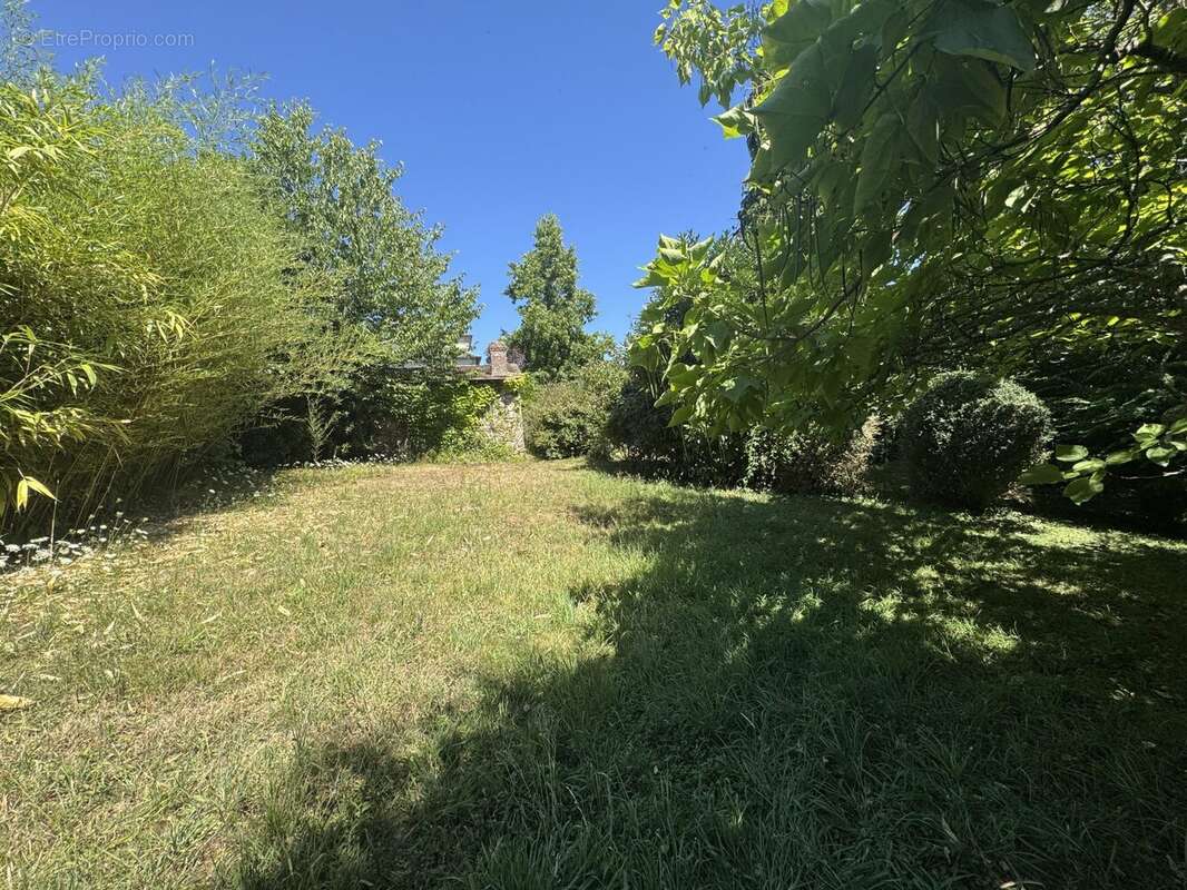 Maison à SAINT-VAURY