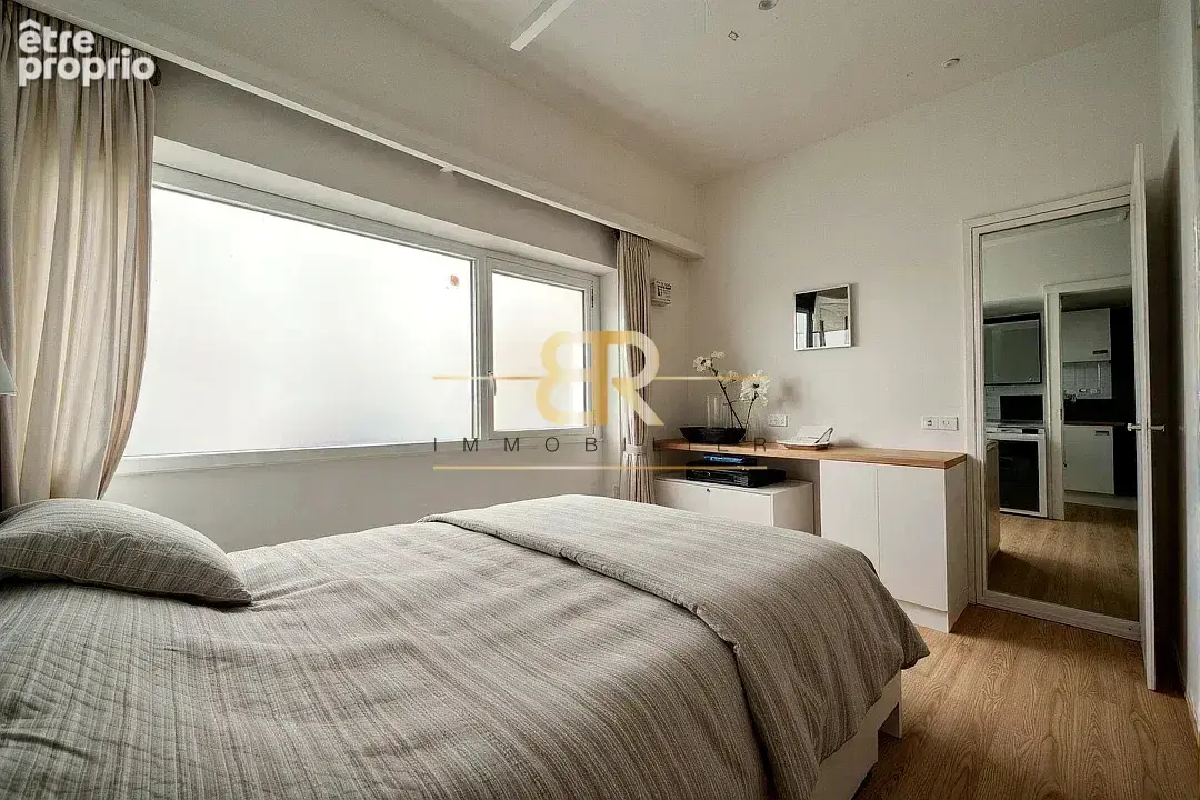 2 pièces   belle hauteur 3,20 m   art déco - photo 2