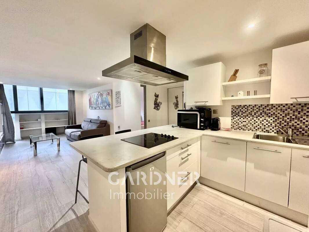 Appartement à MARSEILLE-10E