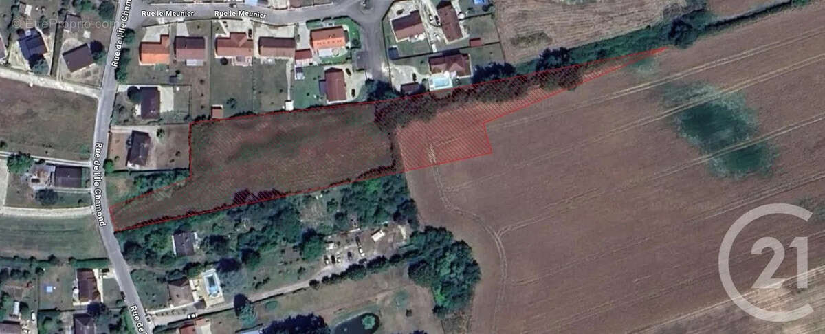 Terrain à GURGY