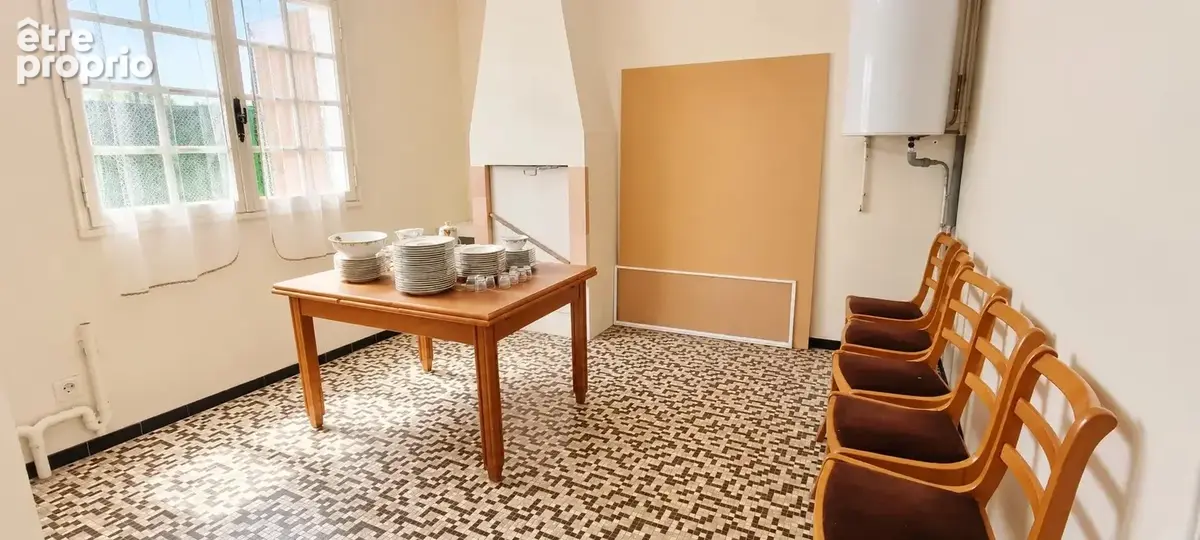 Maison plain pied avec terrasse couverte et  garage sur jardin de 1200 m² - photo 8