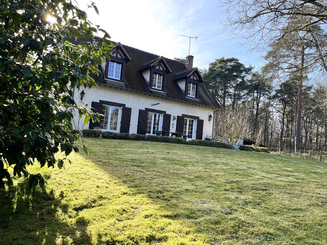 Maison à SURY-AUX-BOIS