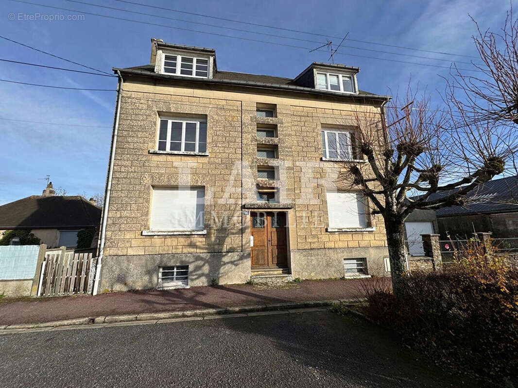 Maison à MORTAGNE-AU-PERCHE