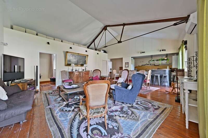 Maison à SAINT-LAURENT-D&#039;AIGOUZE