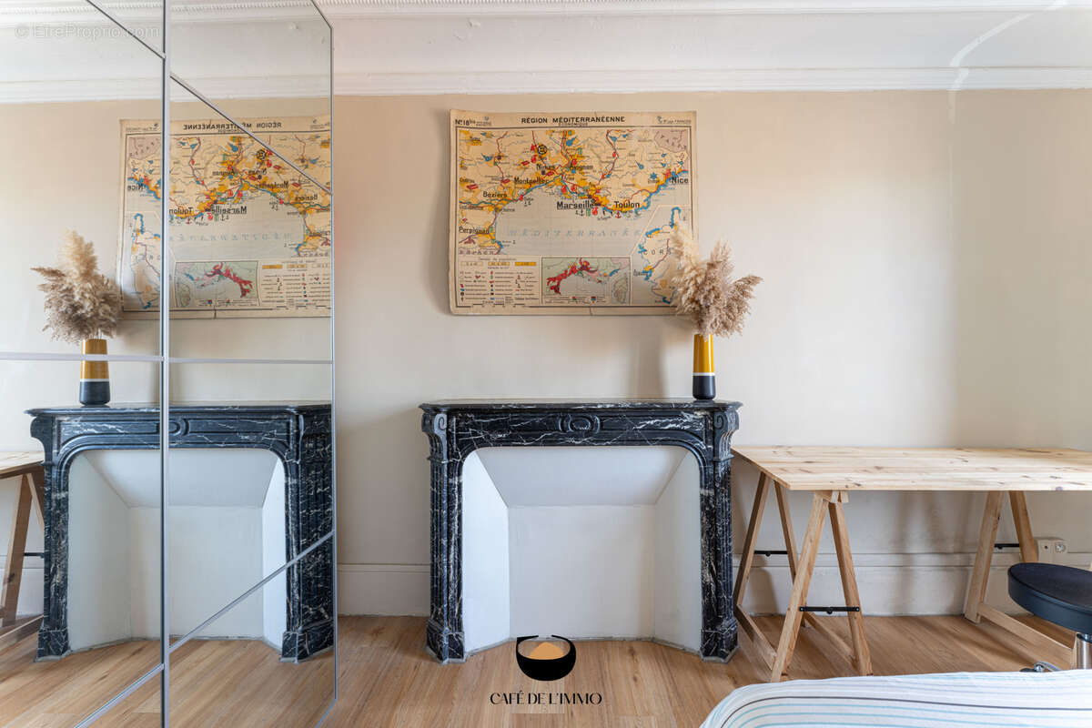 Appartement à MARSEILLE-2E