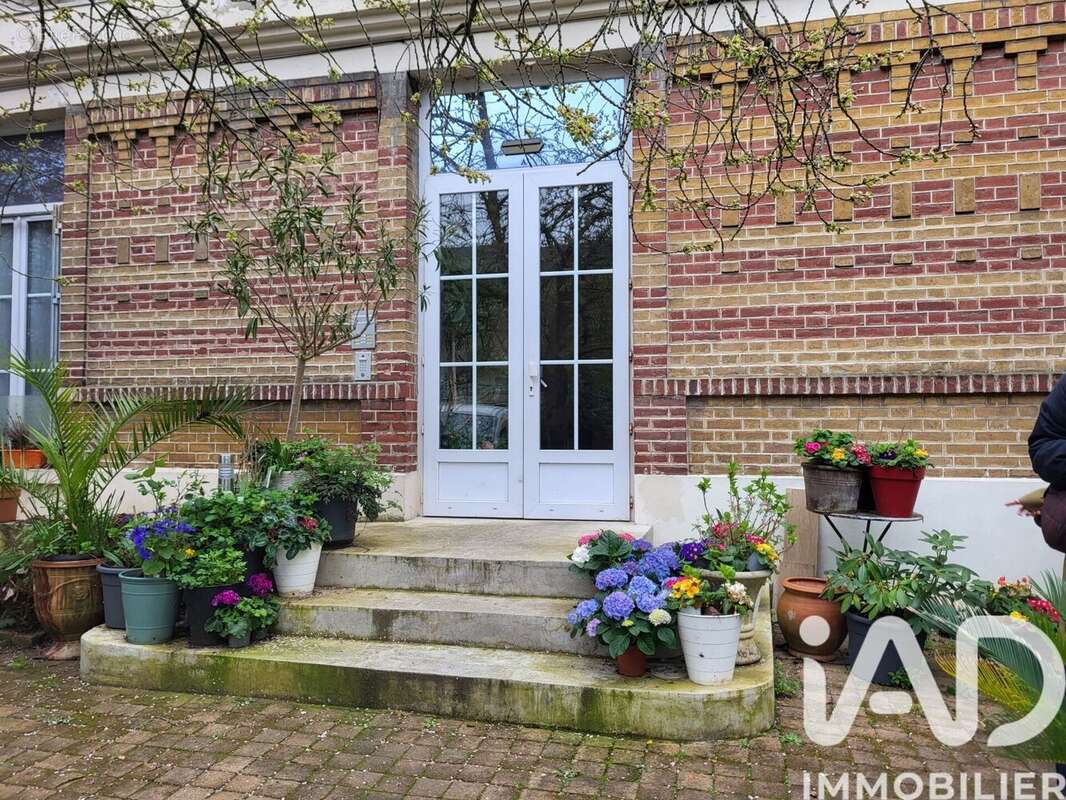 Photo 2 - Appartement à EPINAY-SUR-SEINE