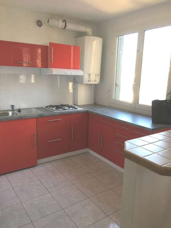 Appartement à AUBERVILLIERS