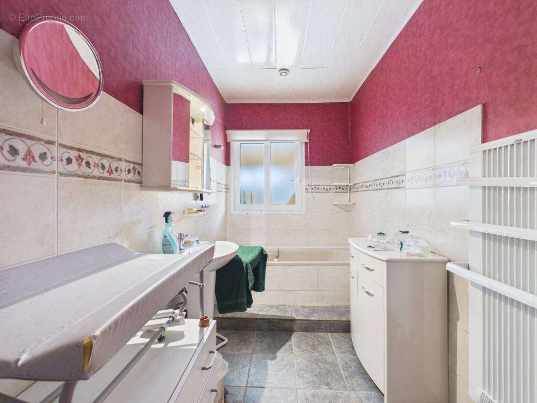 Maison à LIERAMONT
