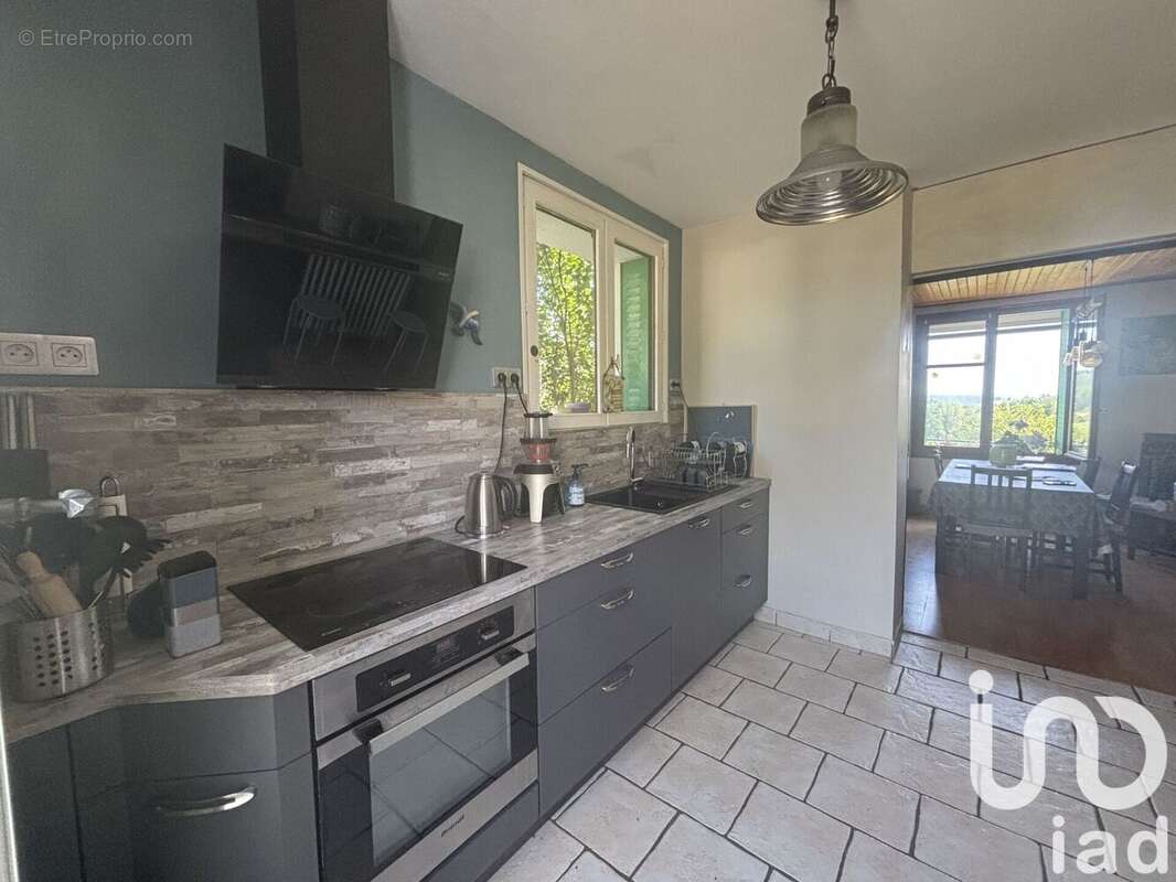 Photo 5 - Maison à NEUVEGLISE