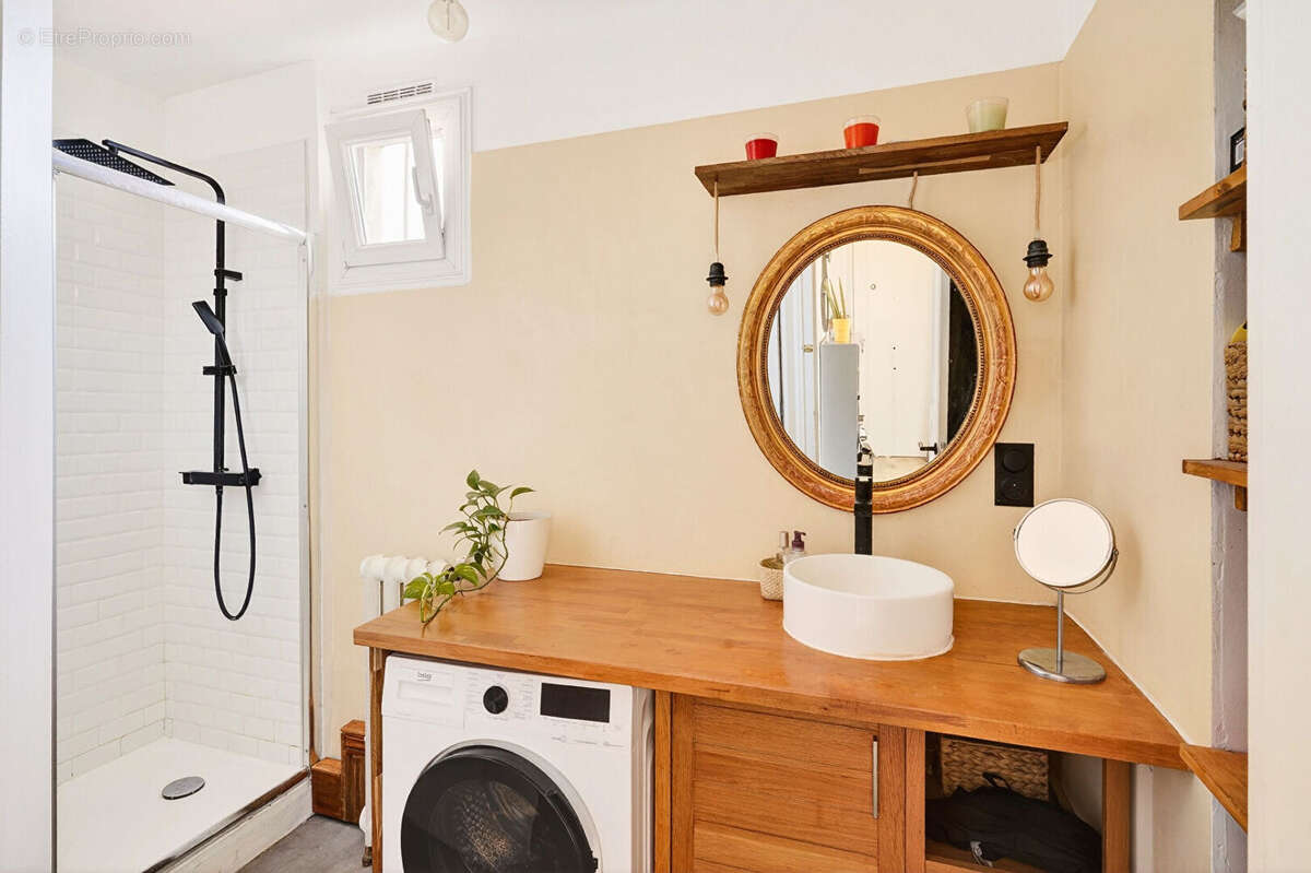 Appartement à COLOMBES