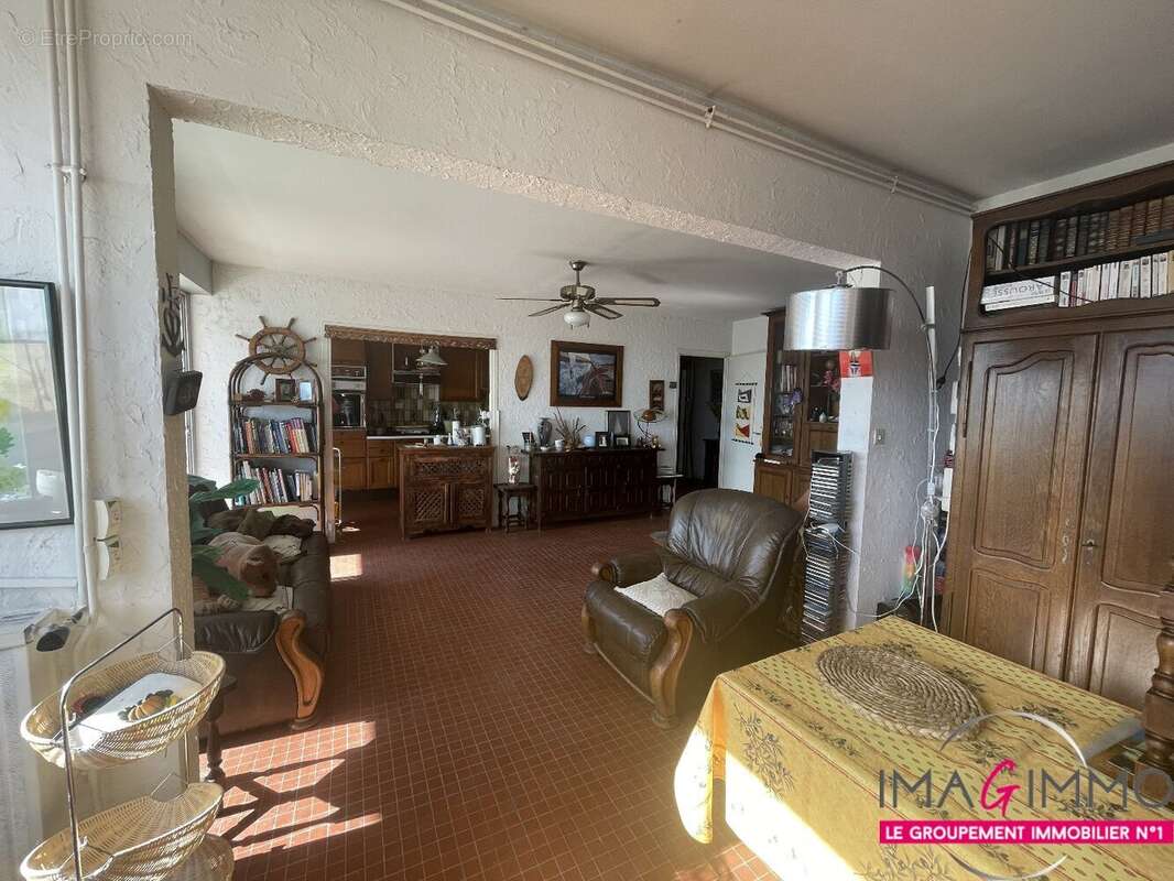 Appartement à CANDILLARGUES