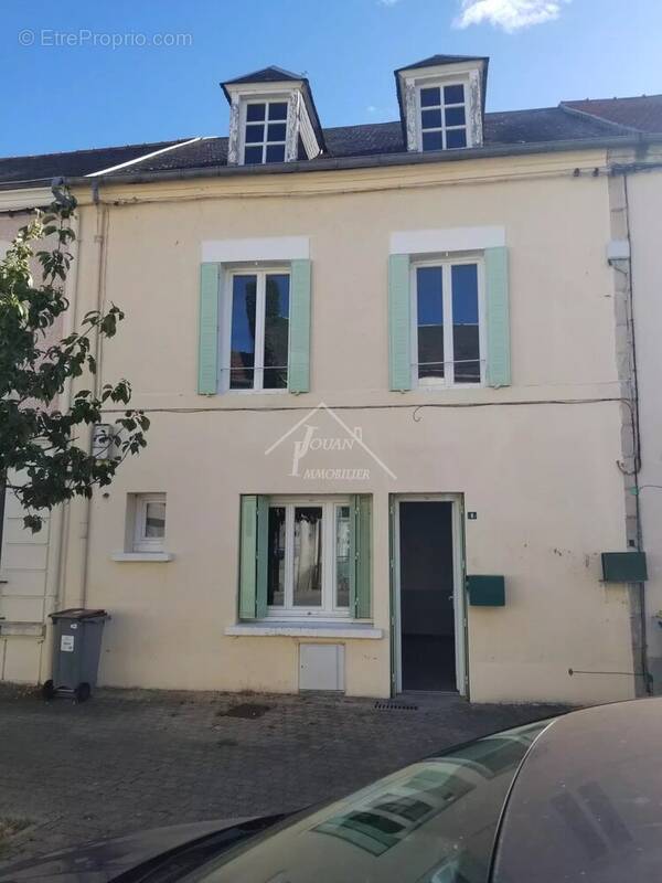 Maison à DOYET