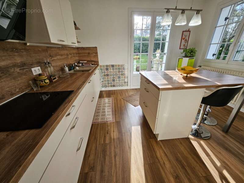 Maison à COULOUNIEIX-CHAMIERS