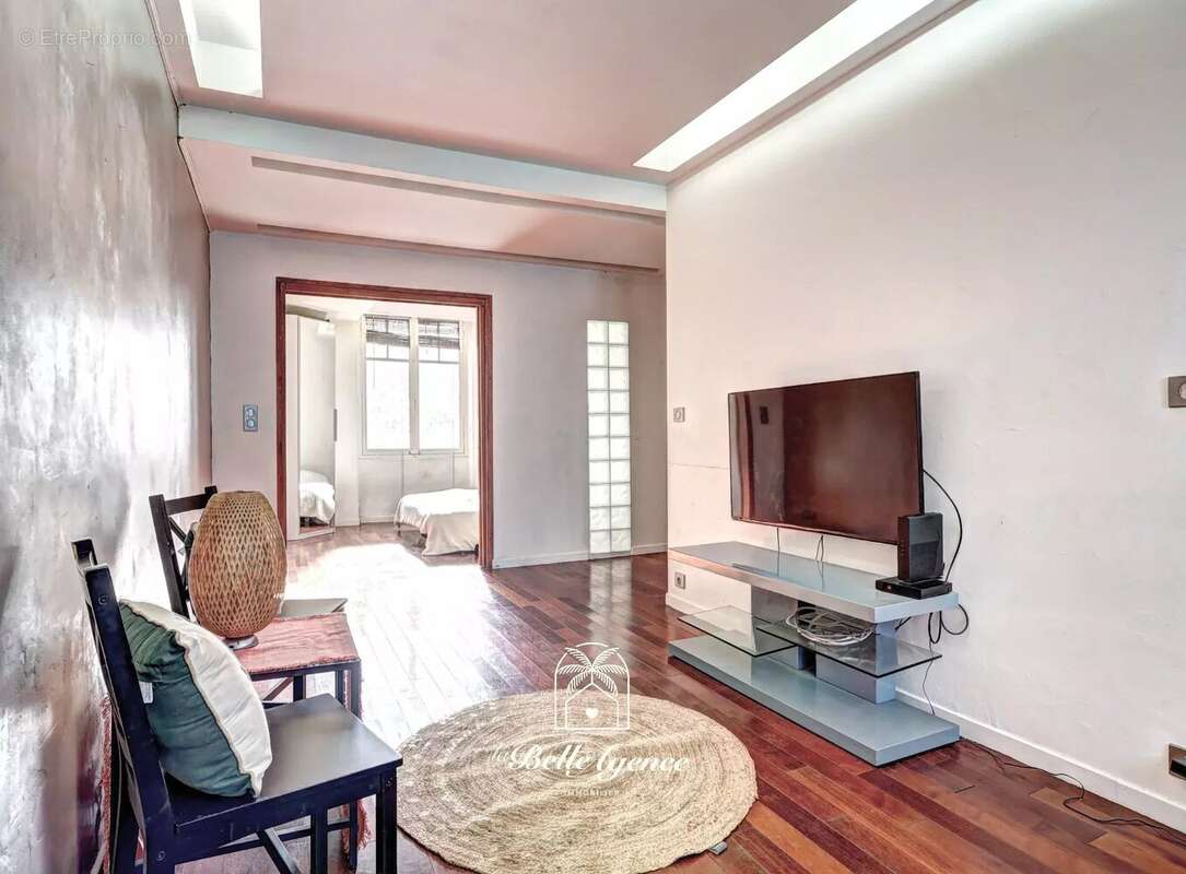 Appartement à CAGNES-SUR-MER