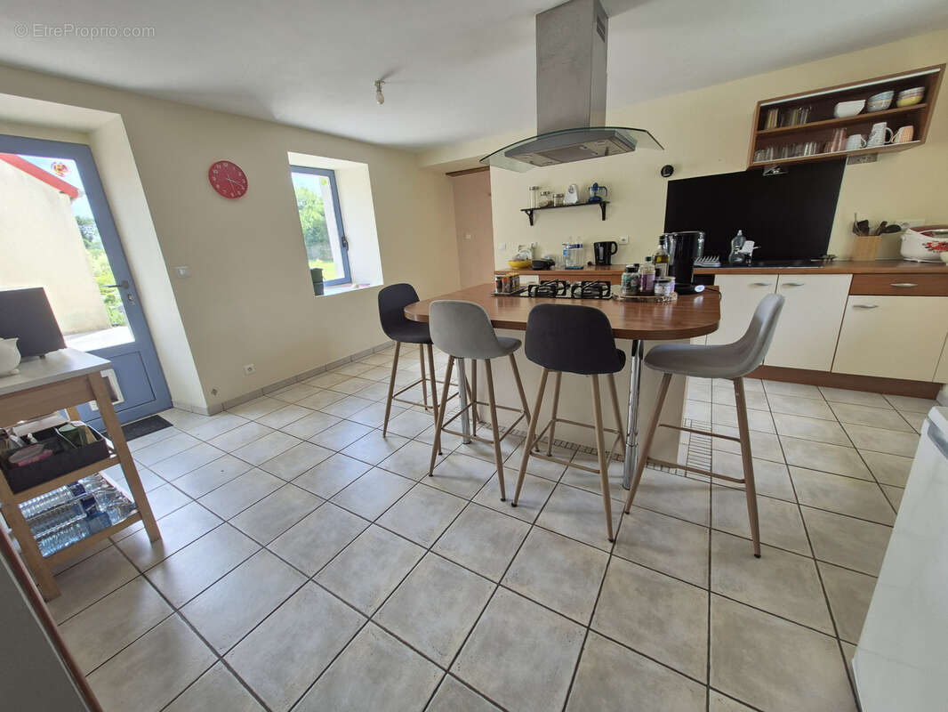 Maison à SAINT-MEEN