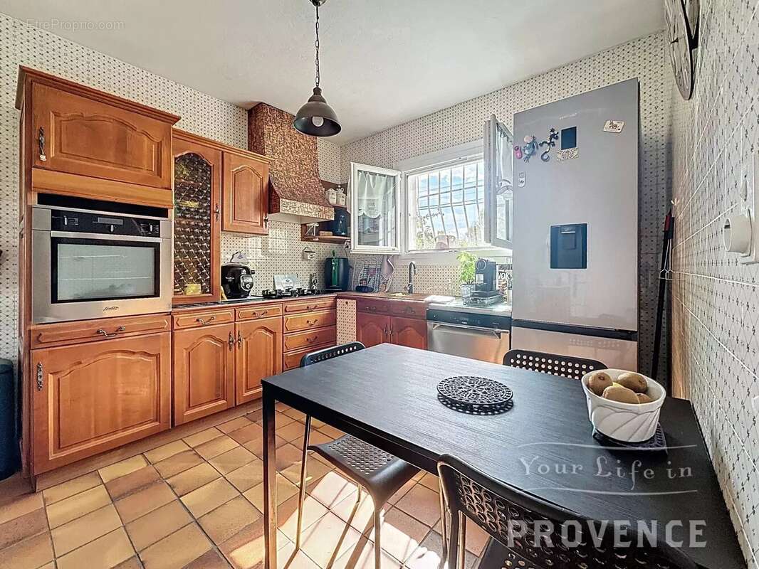 Villa provençale avec vue panoramique à pieds du village - photo 8