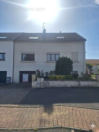SEMÉCOURT – Maison familiale 150 m² – 4 chambres – emplacement stratég - photo 17