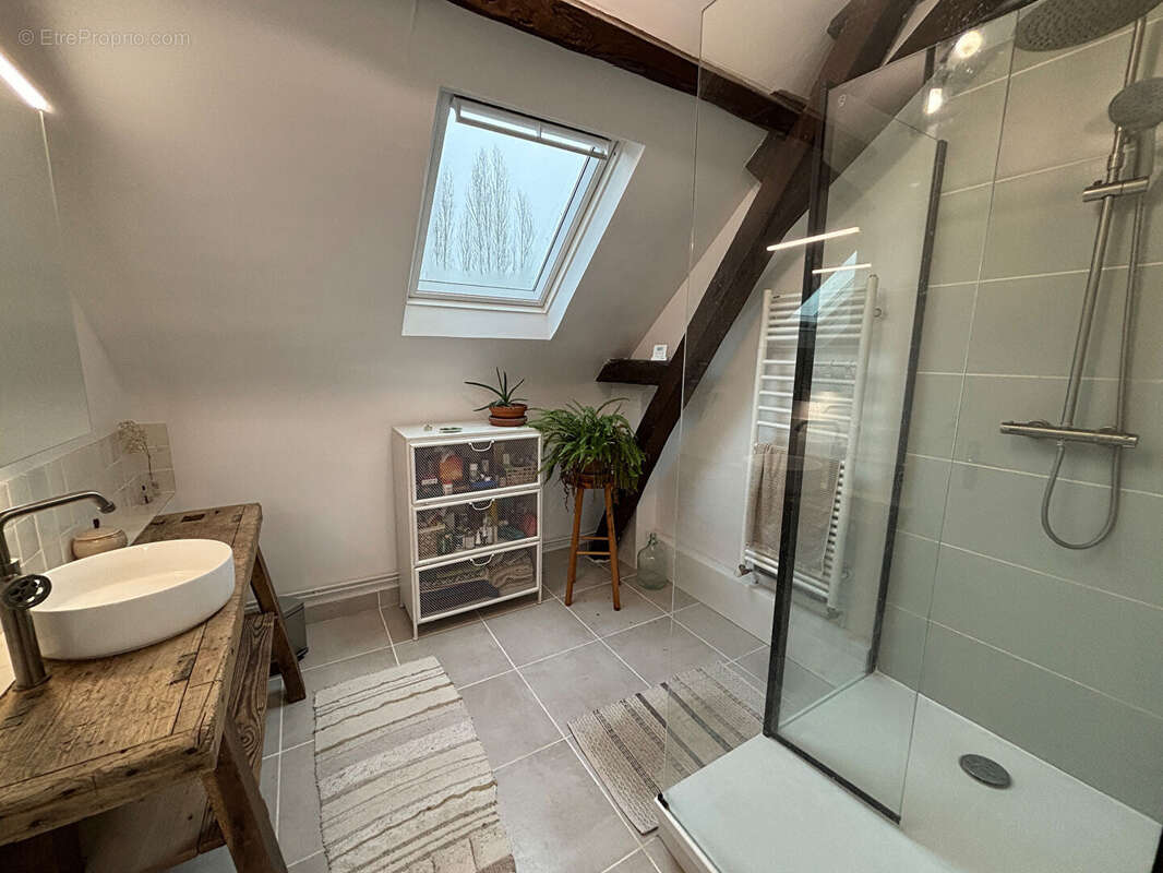 Maison à BEAUFORT-EN-VALLEE