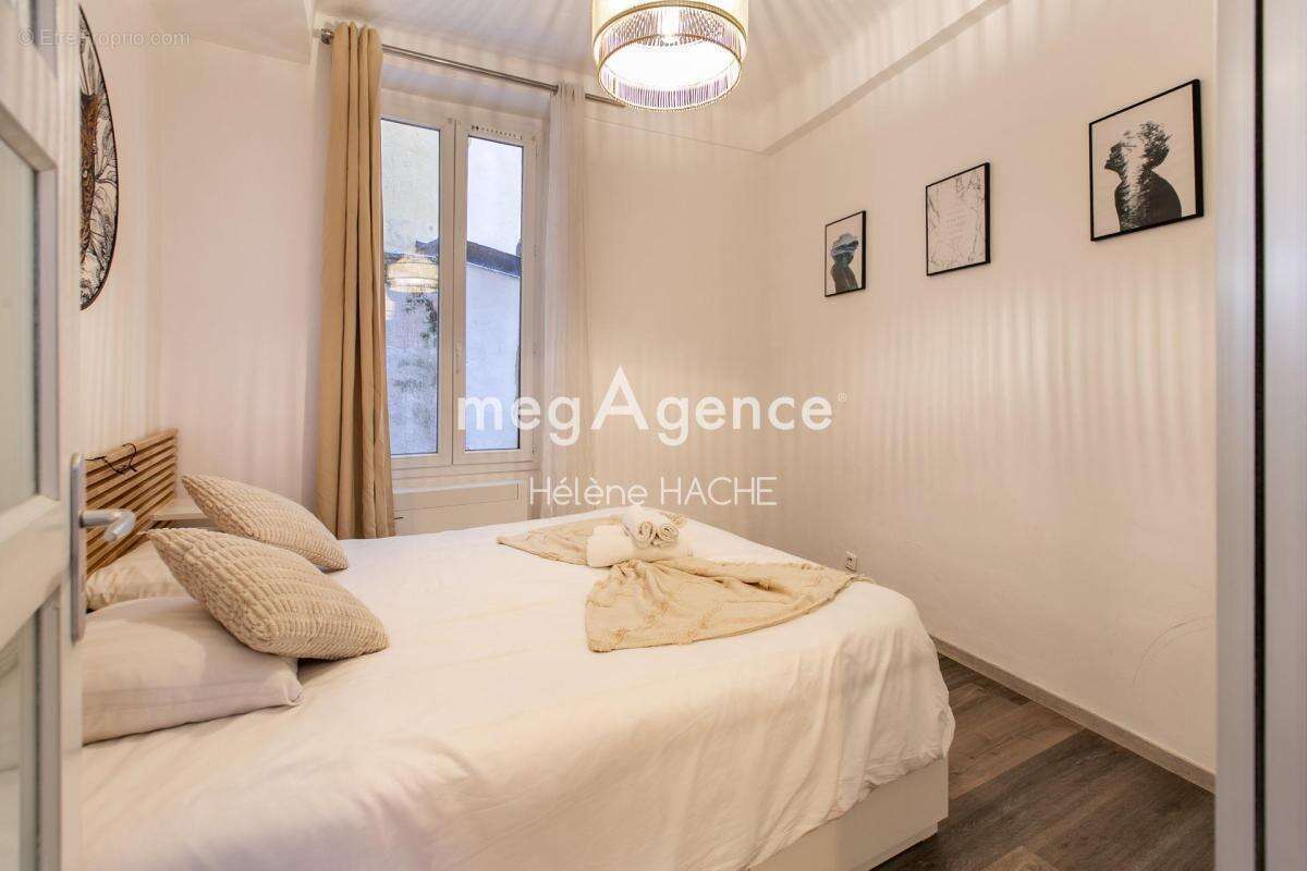 Nice CARRÉ D'OR, 2 Pièces Rénové et Climatisé. Idéal pied à terre ou investissement locatif - photo 3