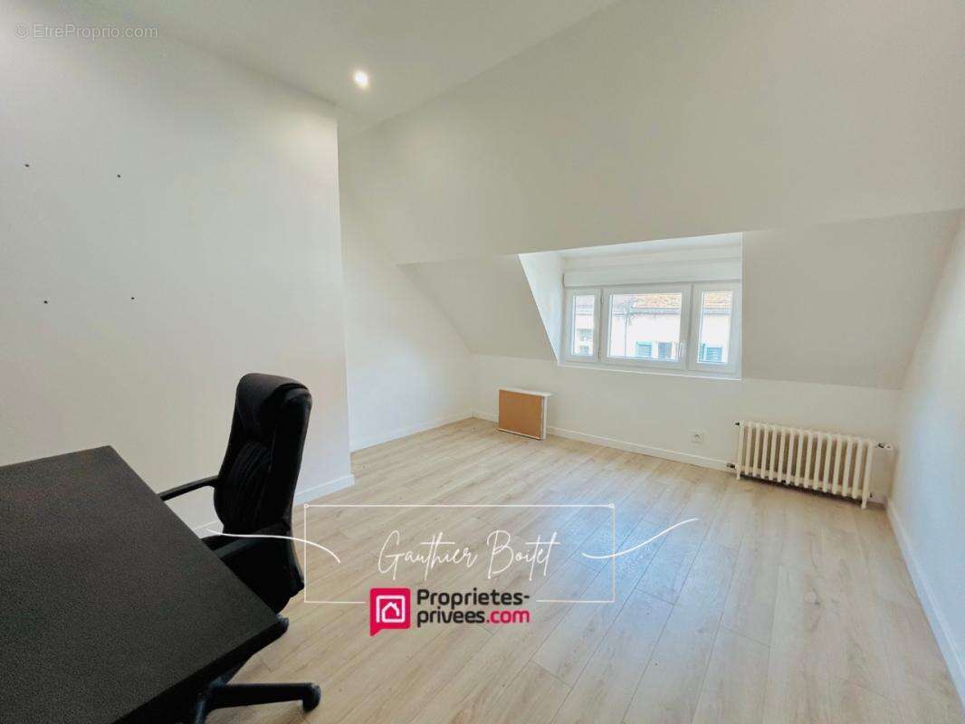 Maison à ROZAY-EN-BRIE