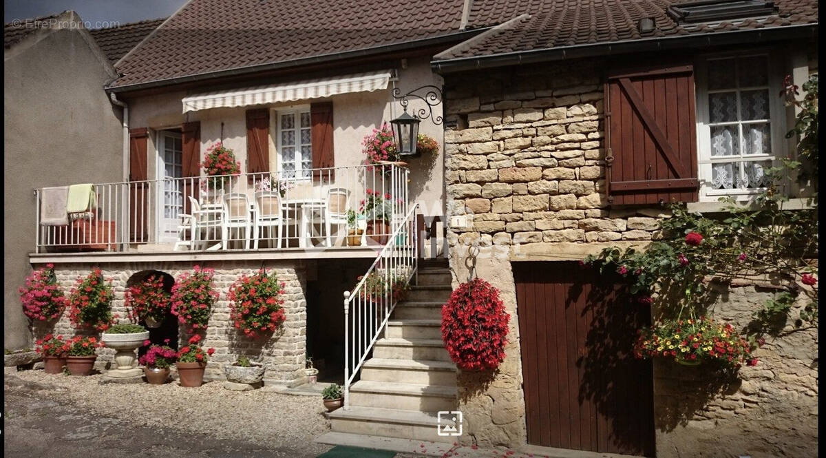 Maison à SAINT-PERE