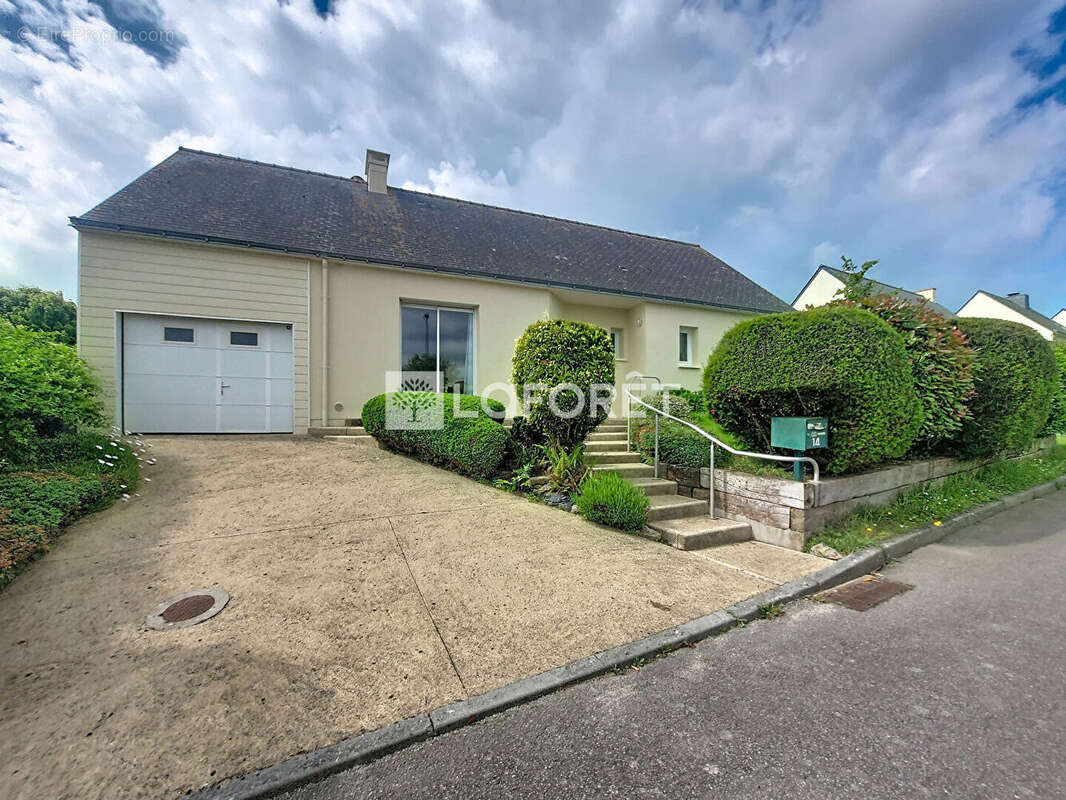 Maison à BILLIERS