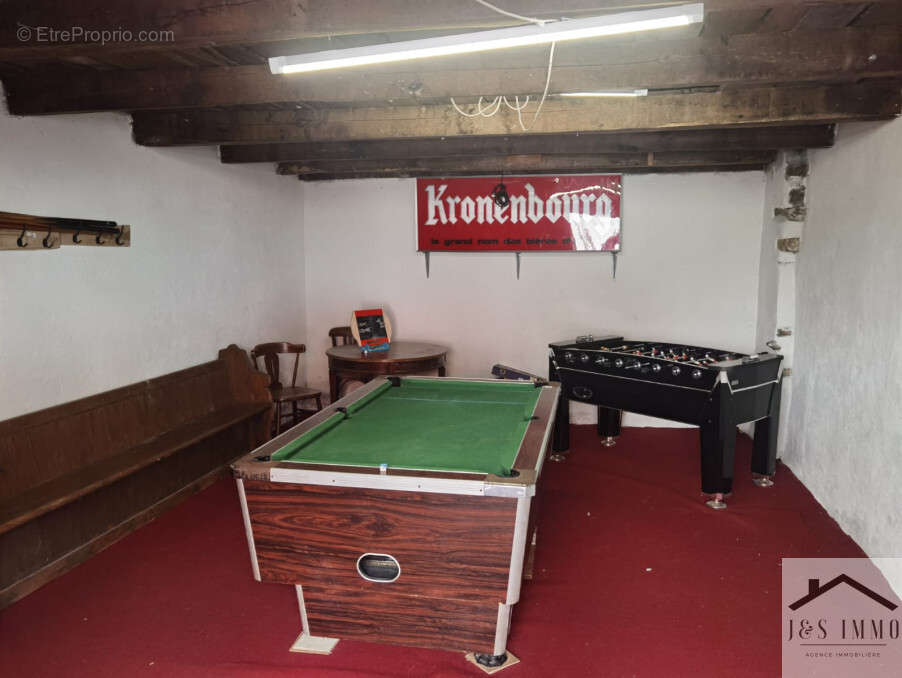 Autre à MONTEMBOEUF