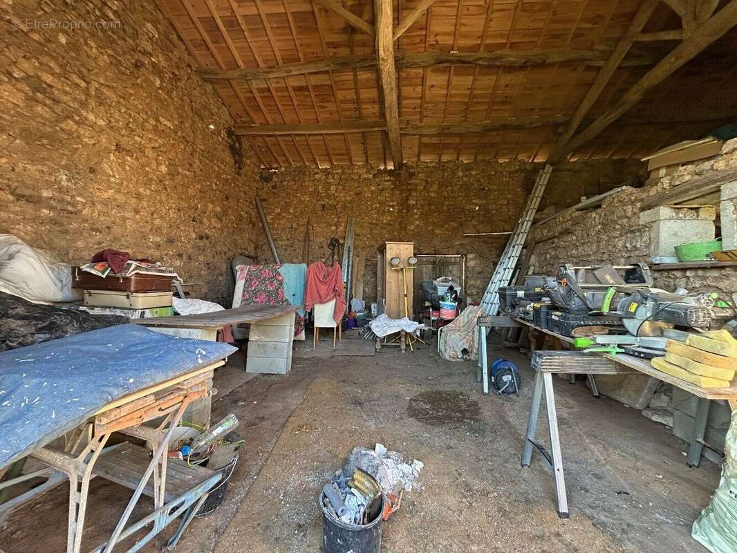 Maison à CAUNAY