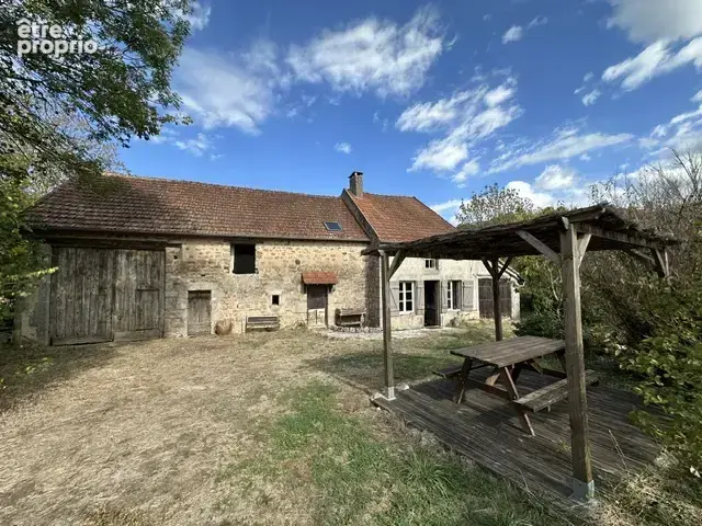 Maison à POUQUES-LORMES