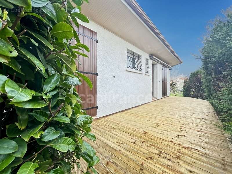 Maison à CHEVIGNY-SAINT-SAUVEUR