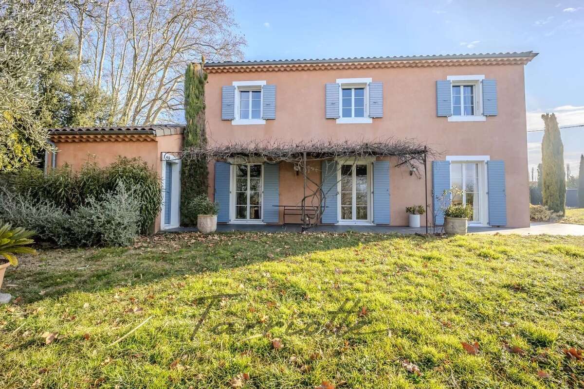 VILLA - 10672 - photo 11