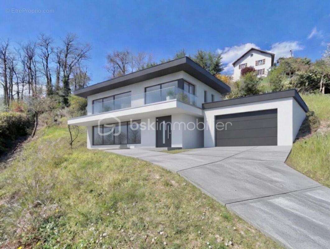 Terrain à SAINT-ALBAN-LEYSSE